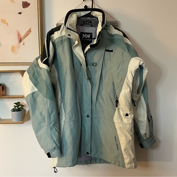 Helly Hansen Jackets & Blazers - Helly Hansen women’s Ski Snow Winter Jacket Large